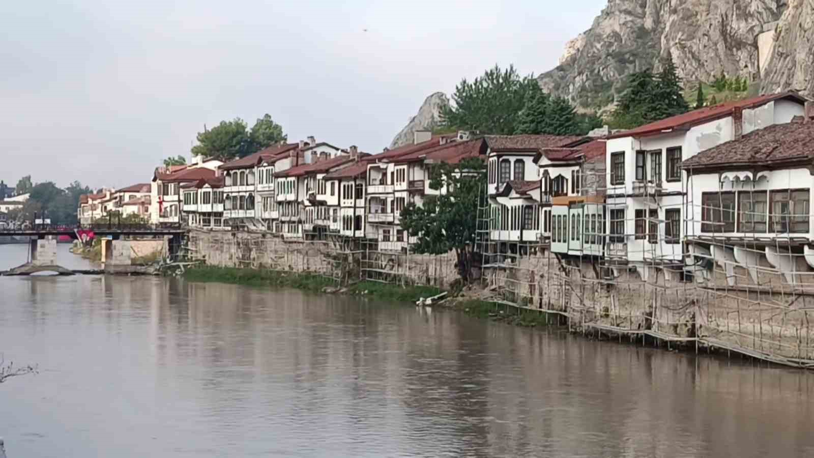 Amasya ‘sis denizi’nin altında kaldı