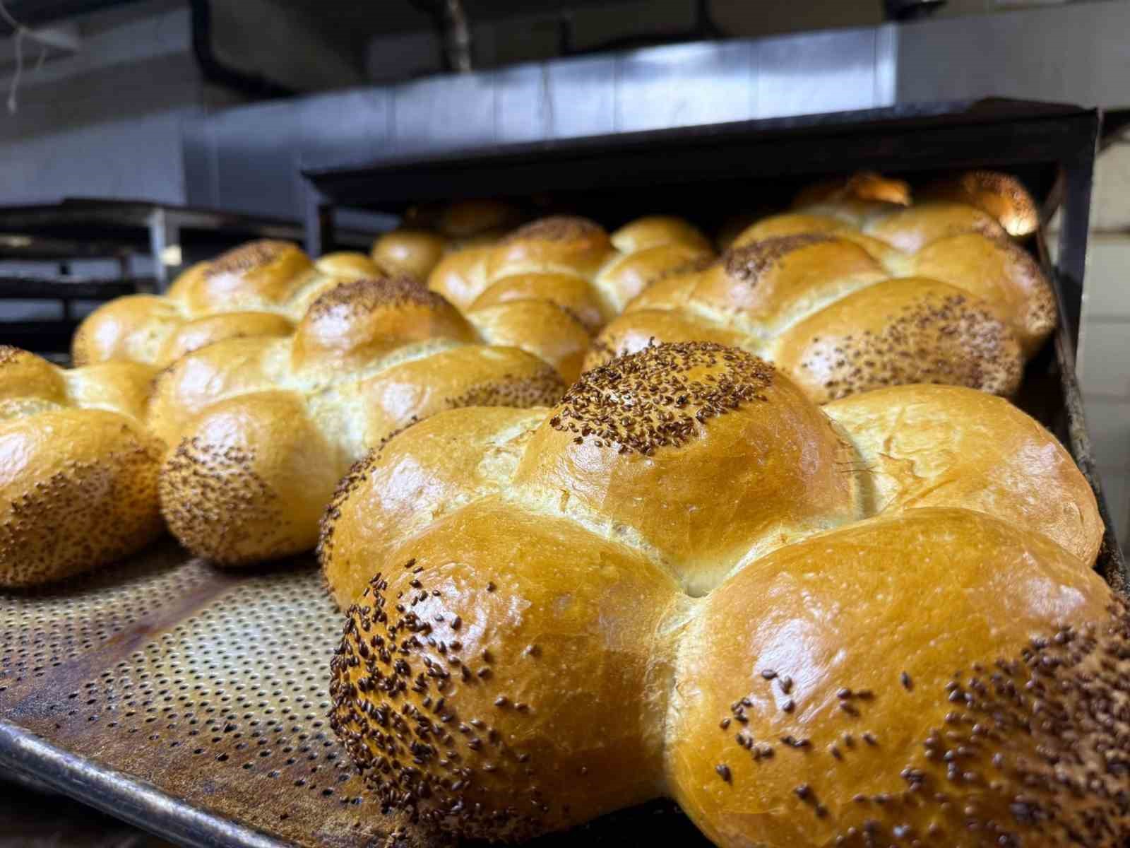 Fırıncıların ’fiyat savaşı’ vatandaşa yaradı: Ekmeği 10 TL’ye düşürdü
