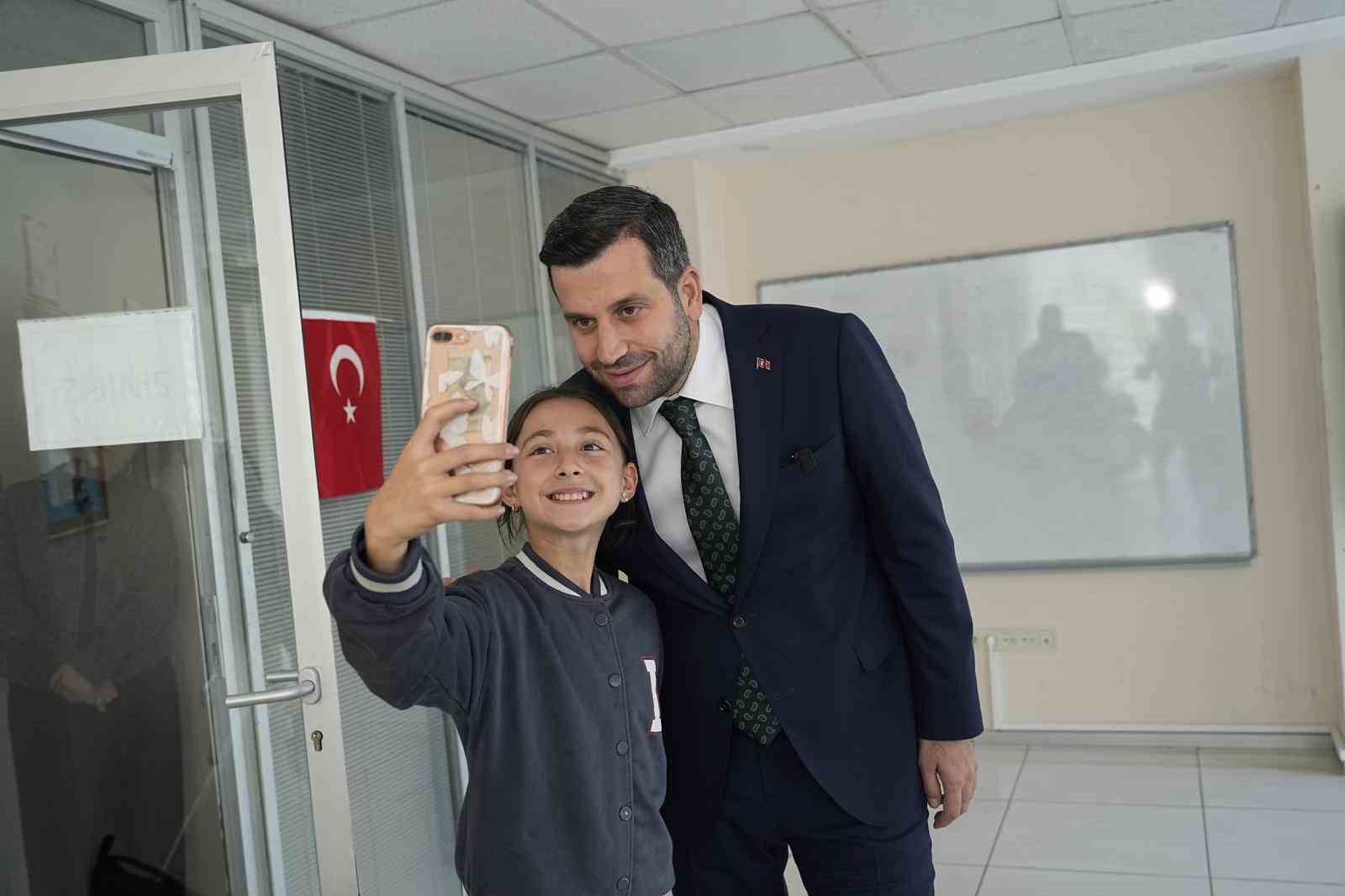 Ataşehir Başkan Vekili Orhan’dan kültür merkezlerine ziyaret