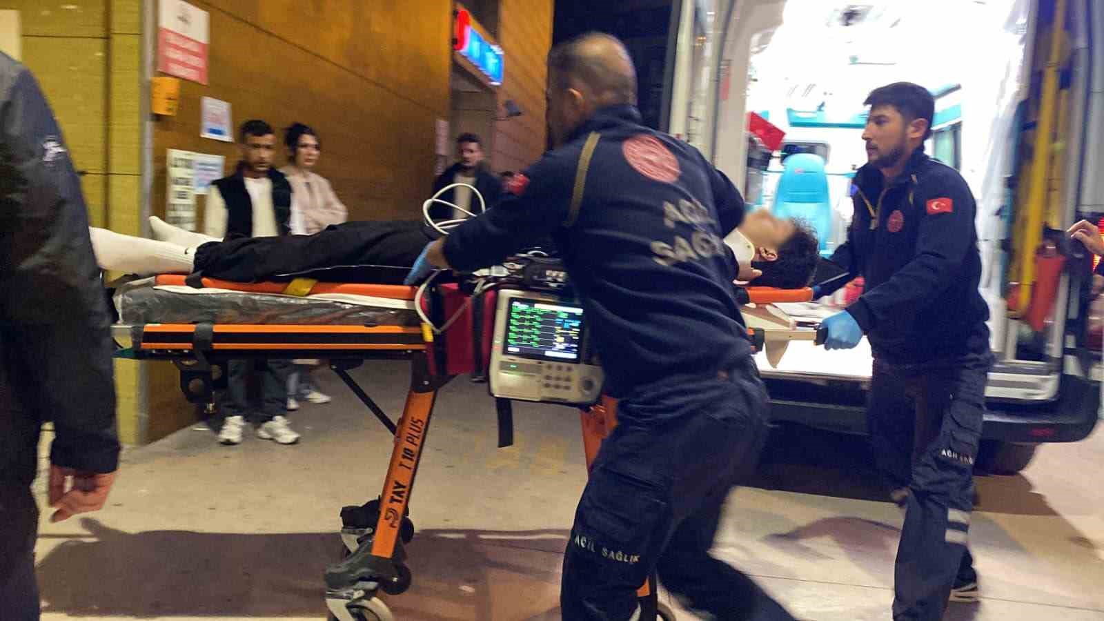 Balkondan düşen çocuk ağır yaralandı