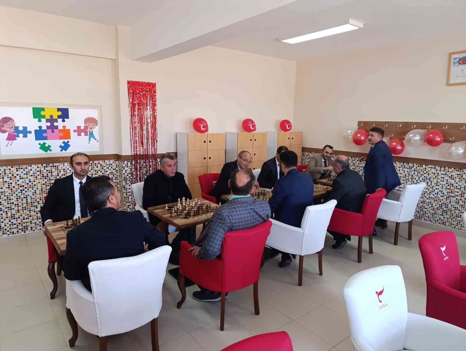 Bolvadin’de Akıl ve Zekâ Oyunları Sınıfı açıldı