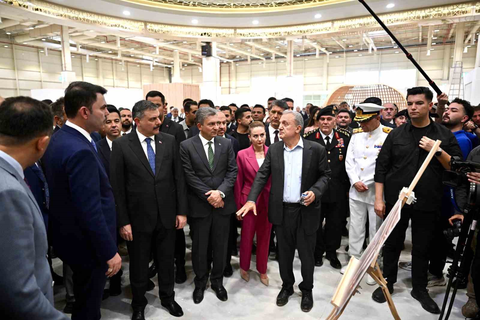 İçişleri Bakanı Çiftçi: "COP31 Zirvesi’nde 26 bin personel görev yapacak"
