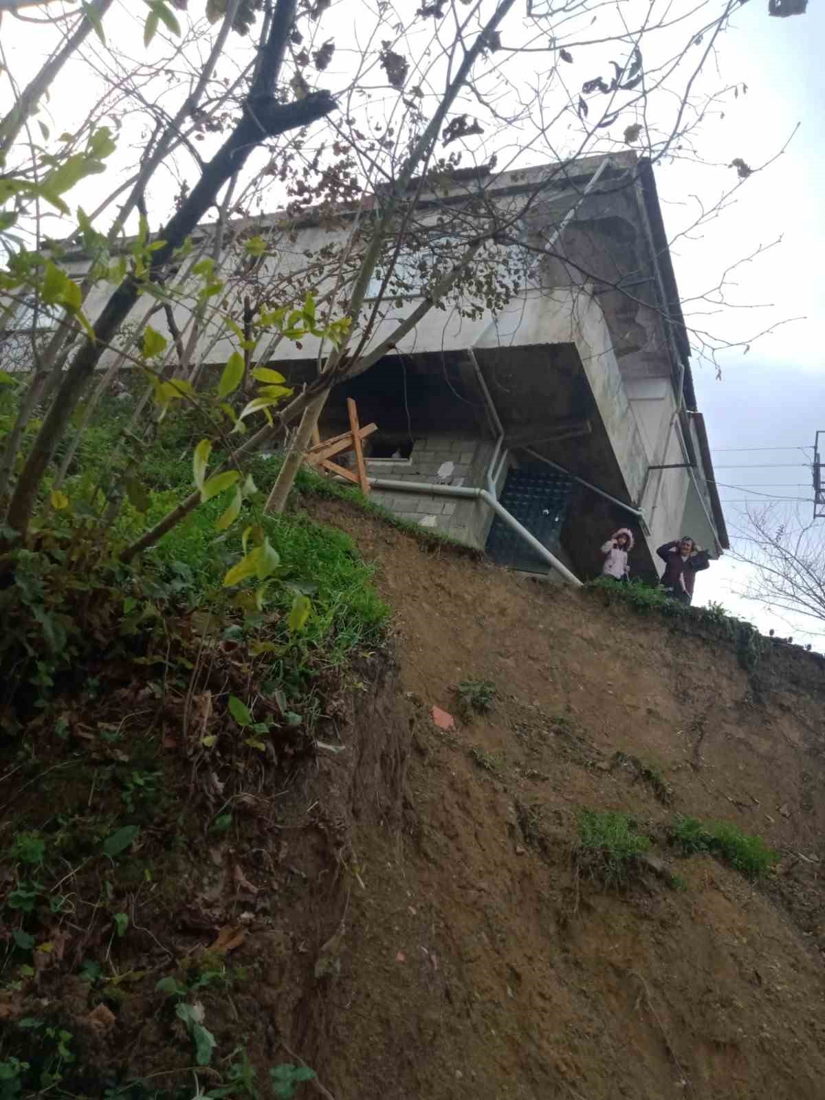 Selde evi hasar gören vatandaş, barınma sorununa çözüm bekliyor