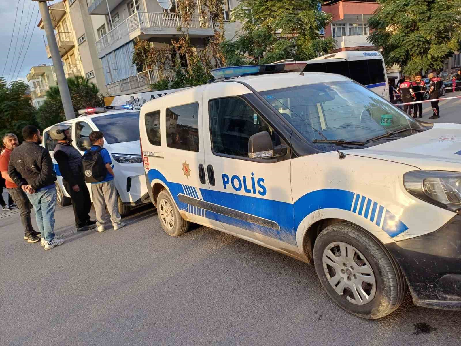 Manisa’da işçi servisinin çarptığı 8 yaşındaki çocuk hayatını kaybetti