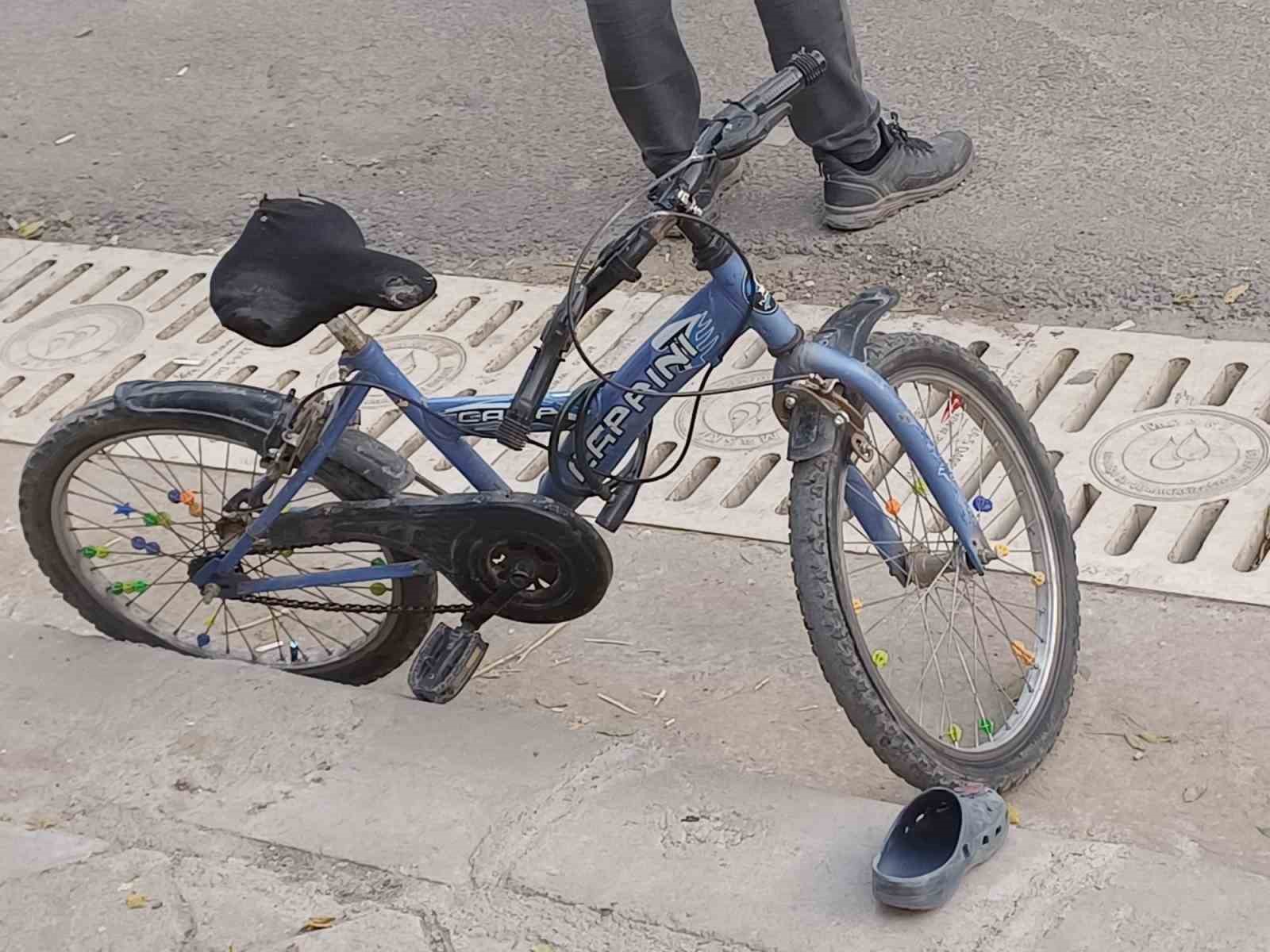 Manisa’da işçi servisinin çarptığı 8 yaşındaki çocuk hayatını kaybetti