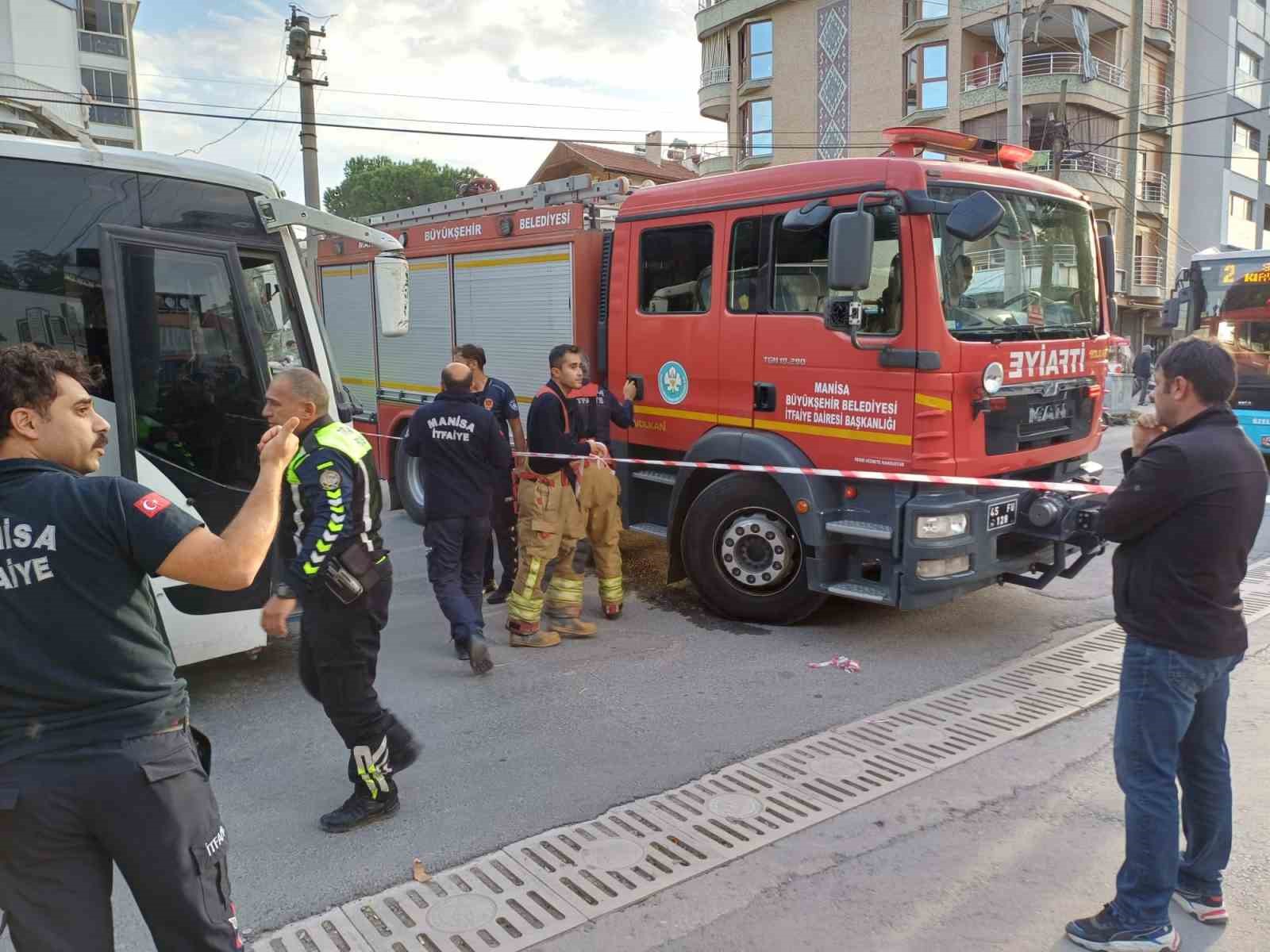 Manisa’da işçi servisinin çarptığı 8 yaşındaki çocuk hayatını kaybetti