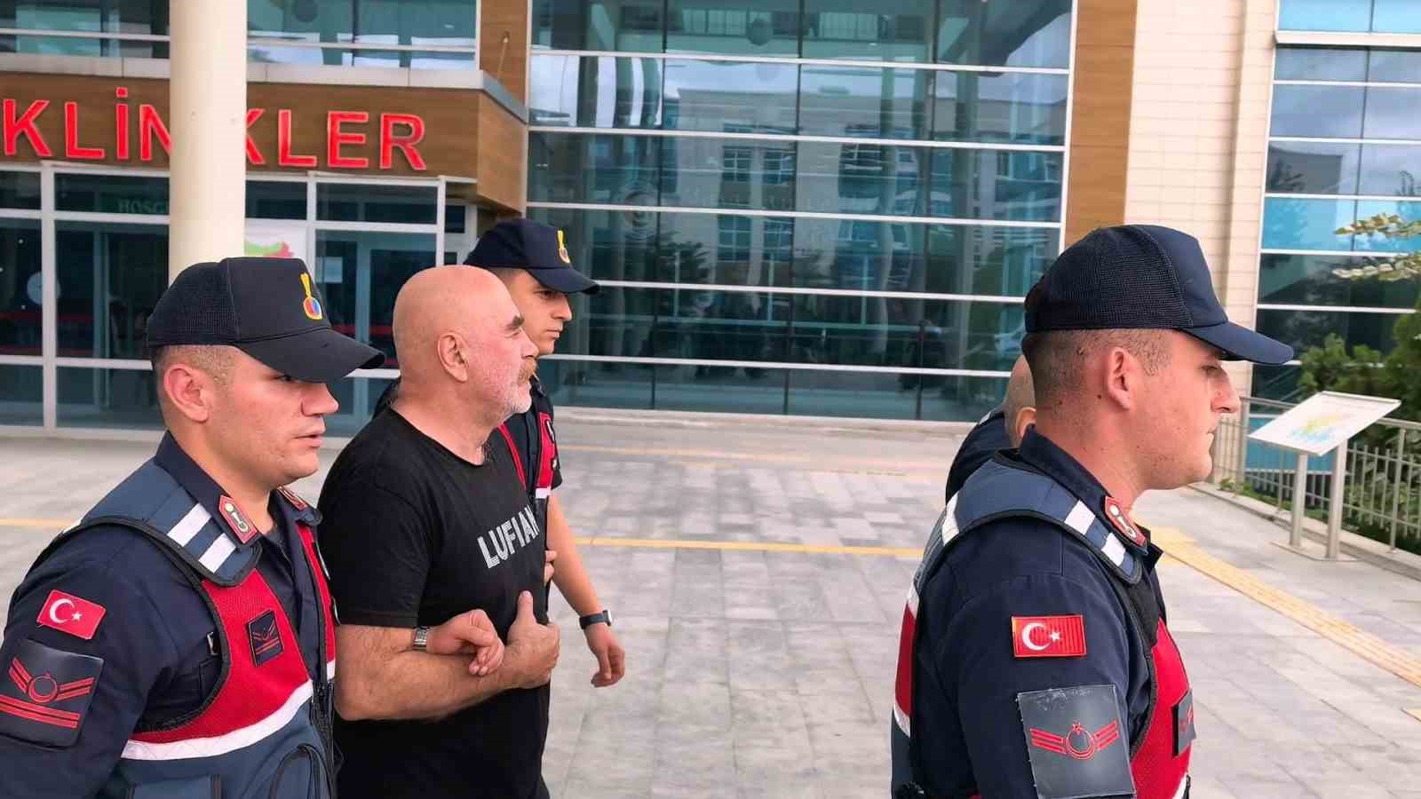 Yönetmen Ezel Akay ve kardeşinin uyuşturucu testleri pozitif çıktı
