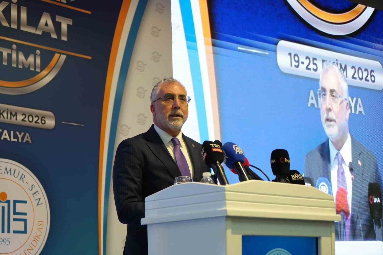 Bakan Işıkhan’dan 609 milyon liralık eğitim yardımı açıklaması