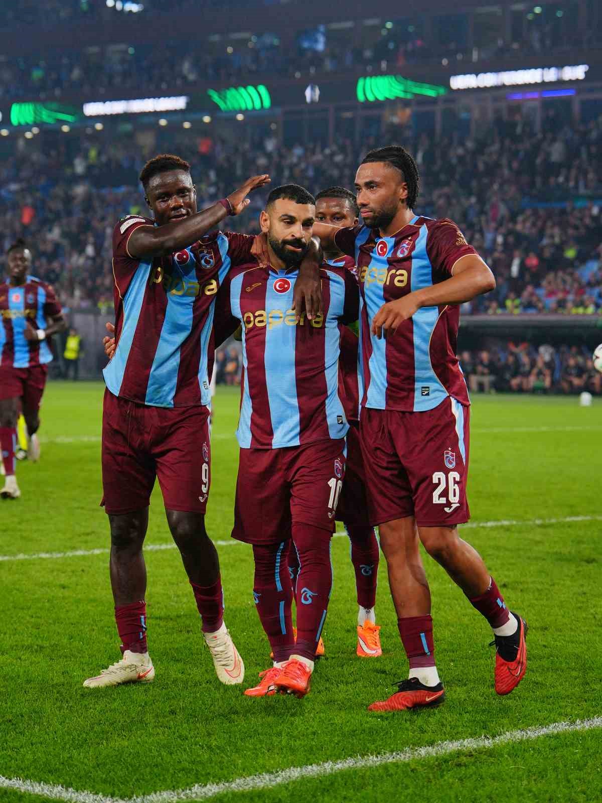 UEFA Konferans Ligi: Trabzonspor: 1 - Hearts: 0 (İlk yarı)