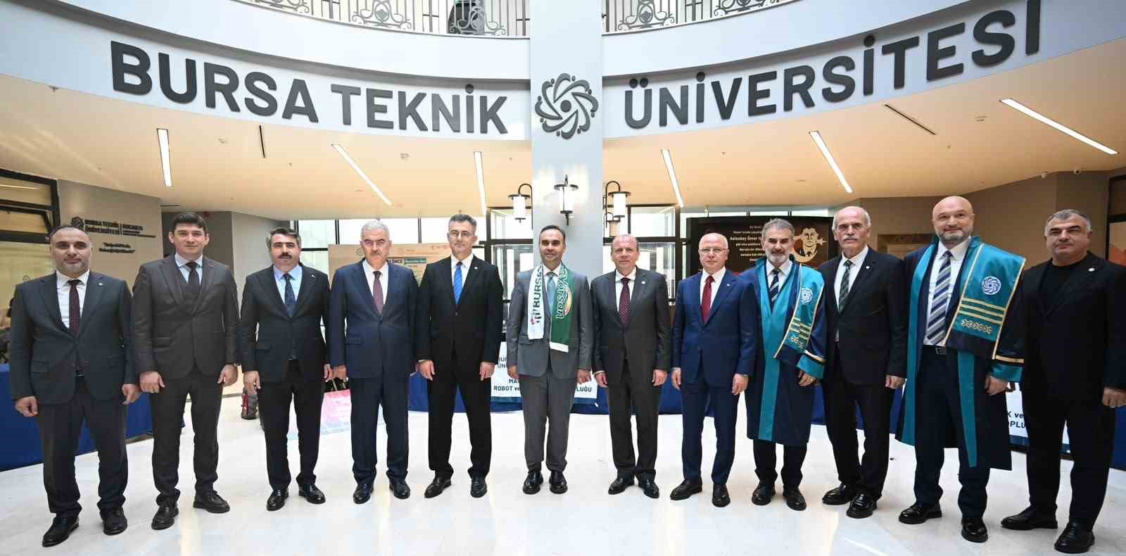 BTSO Başkanı Matlı’dan Bakan Kacır’a Bursaspor atkısı