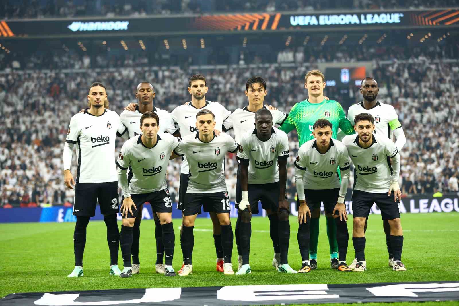 UEFA Avrupa Ligi: Beşiktaş: 0 - Crystal Palace: 0 (Maç devam ediyor)