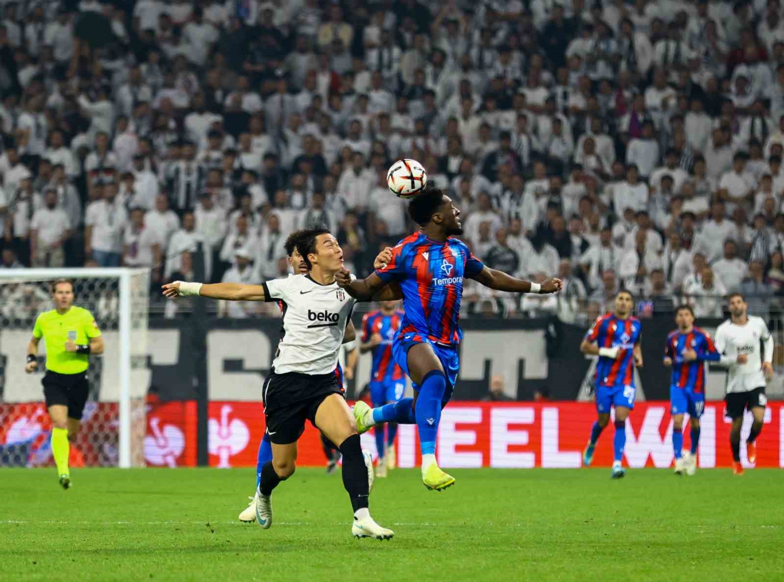 UEFA Avrupa Ligi: Beşiktaş: 2 - Crystal Palace: 2 (Maç sonucu)