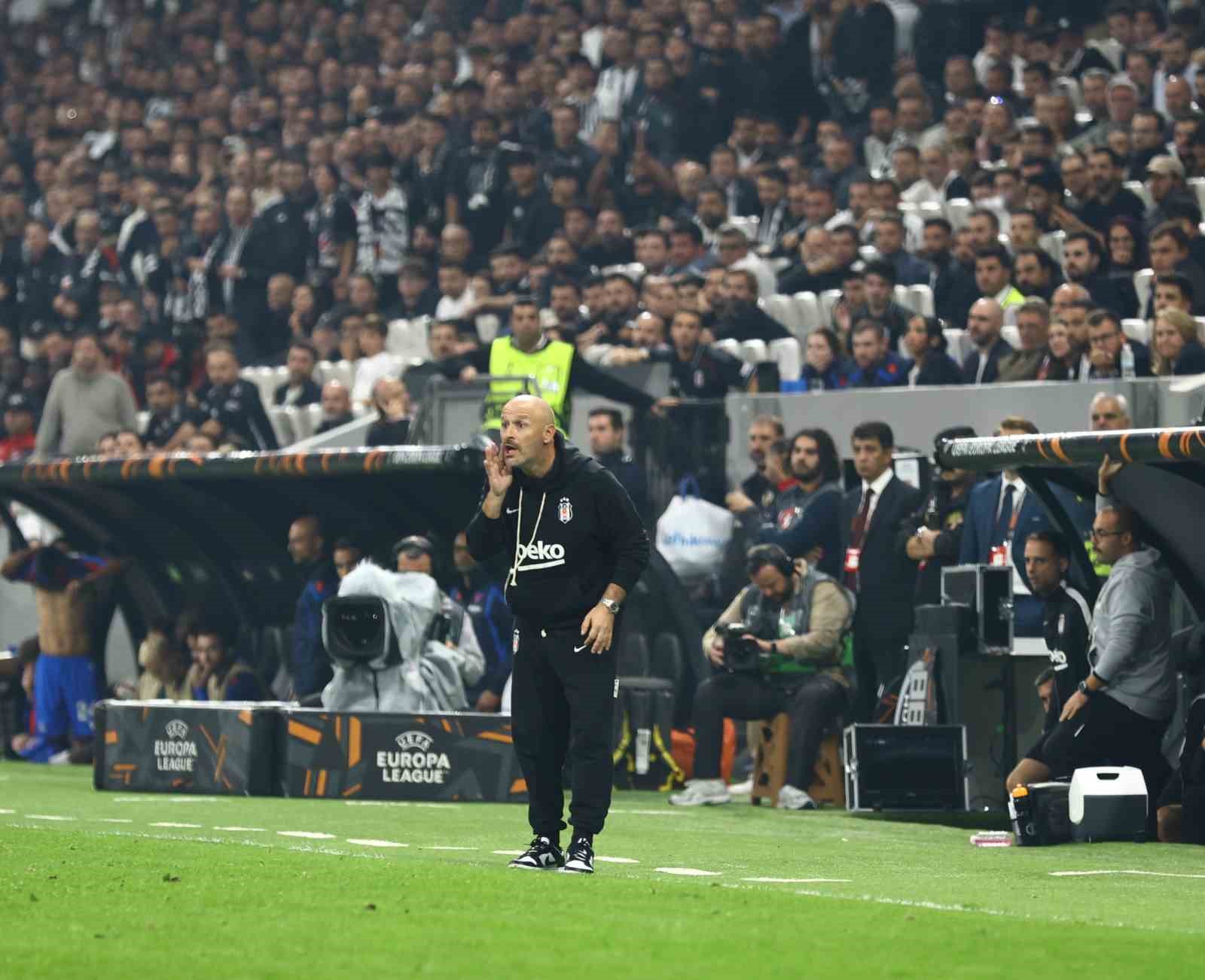 UEFA Avrupa Ligi: Beşiktaş: 2 - Crystal Palace: 2 (Maç sonucu)