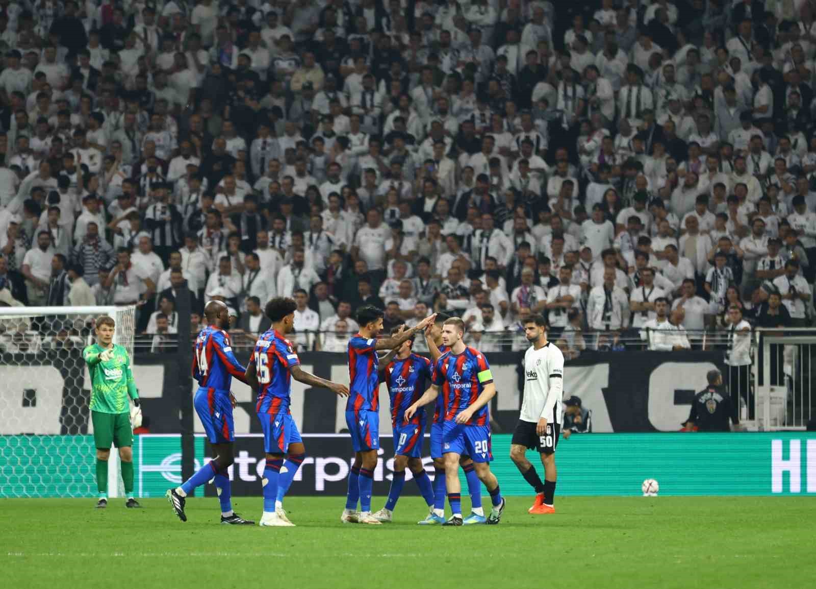 UEFA Avrupa Ligi: Beşiktaş: 2 - Crystal Palace: 2 (Maç sonucu)