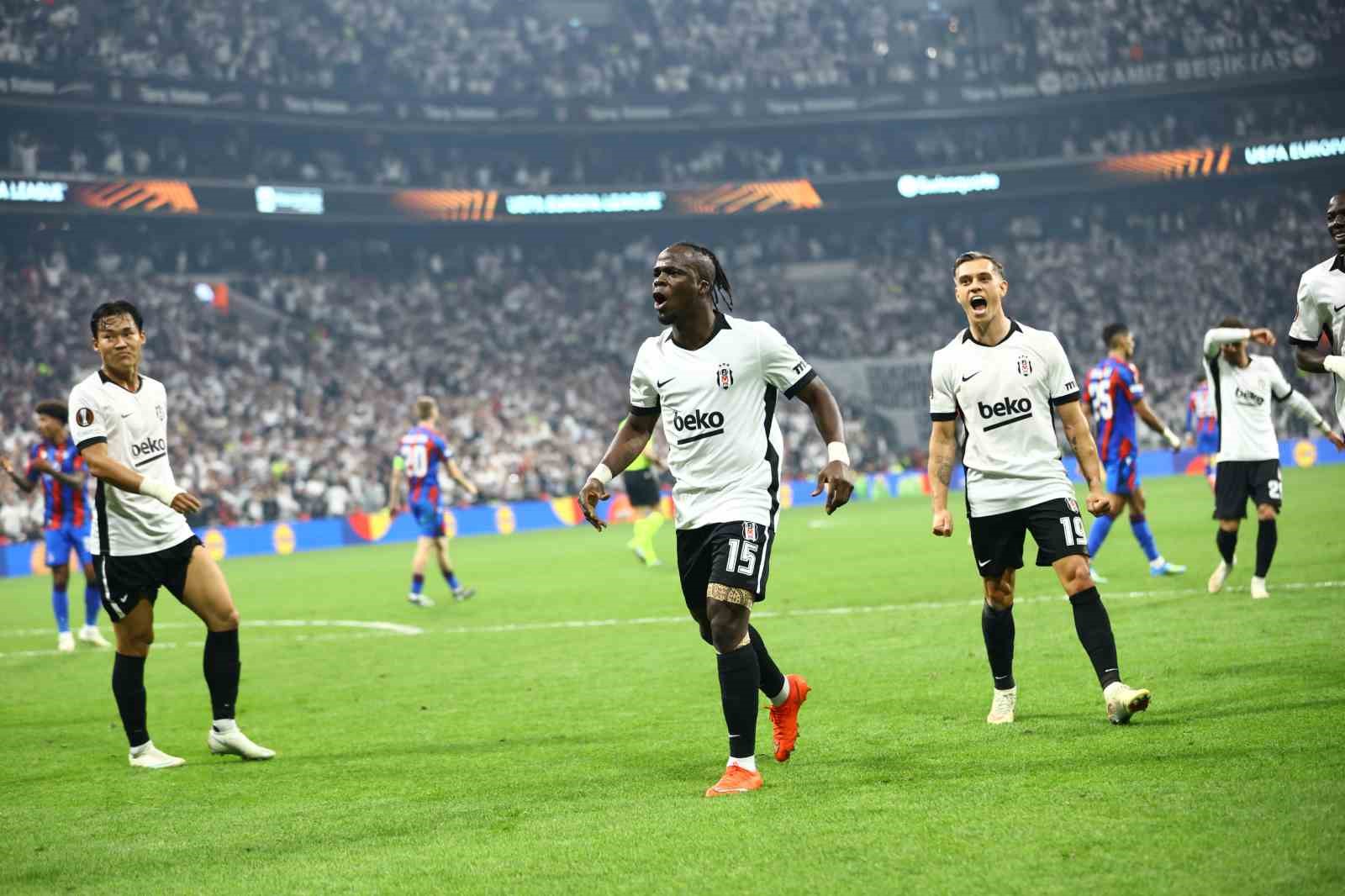 UEFA Avrupa Ligi: Beşiktaş: 2 - Crystal Palace: 2 (Maç sonucu)