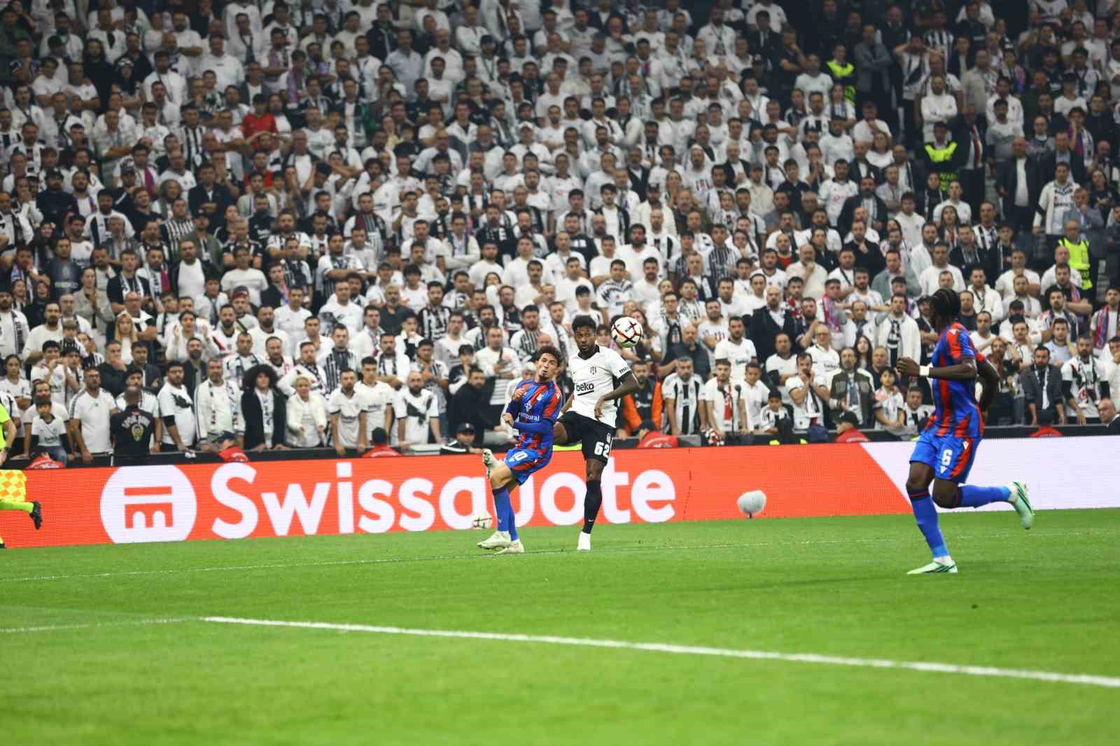 UEFA Avrupa Ligi: Beşiktaş: 2 - Crystal Palace: 2 (Maç sonucu)