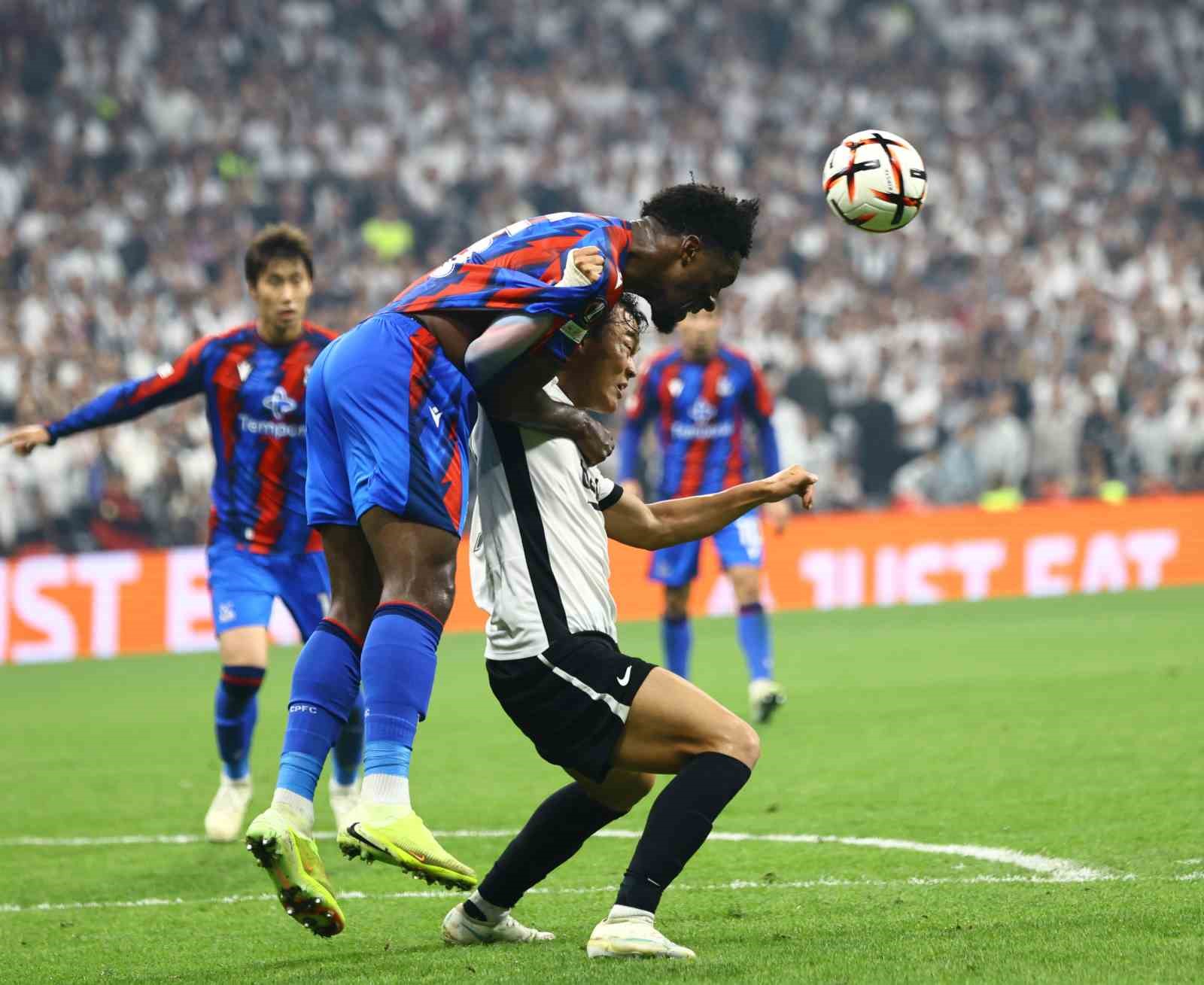 UEFA Avrupa Ligi: Beşiktaş: 2 - Crystal Palace: 2 (Maç sonucu)