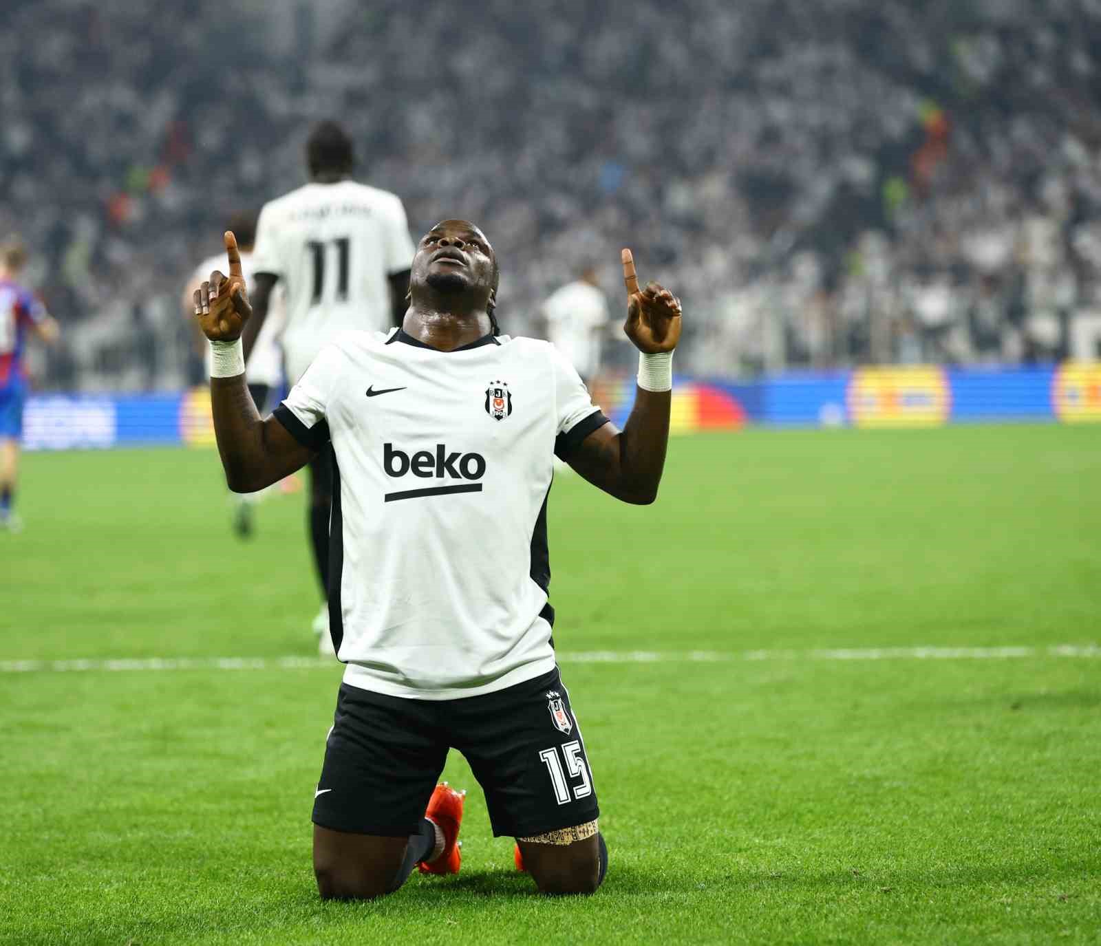 UEFA Avrupa Ligi: Beşiktaş: 2 - Crystal Palace: 2 (Maç sonucu)