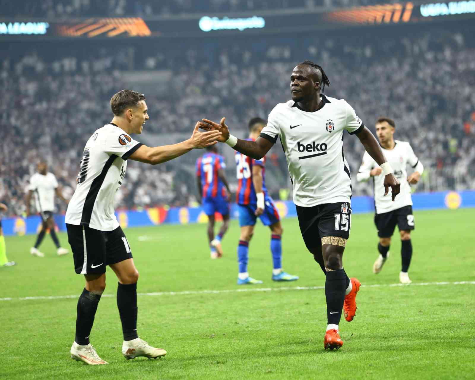 UEFA Avrupa Ligi: Beşiktaş: 2 - Crystal Palace: 2 (Maç sonucu)