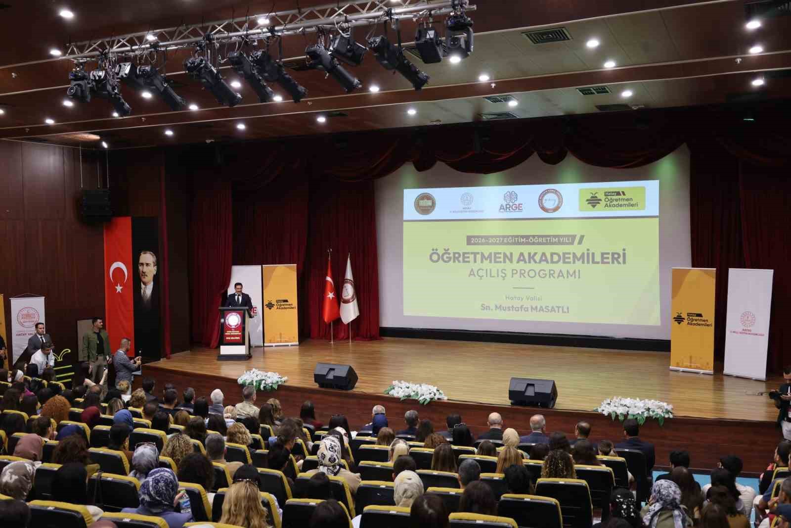 Hatay Öğretmen Akademilerinin yeni eğitim yılı açıldı