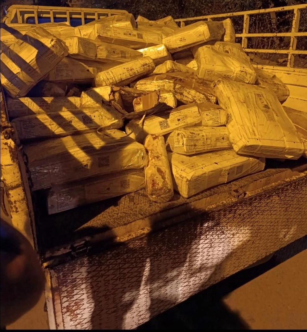 Özbekistan yolunda bozulan etleri vatandaşa yedirmeyi planlarken operasyonla yakalandılar