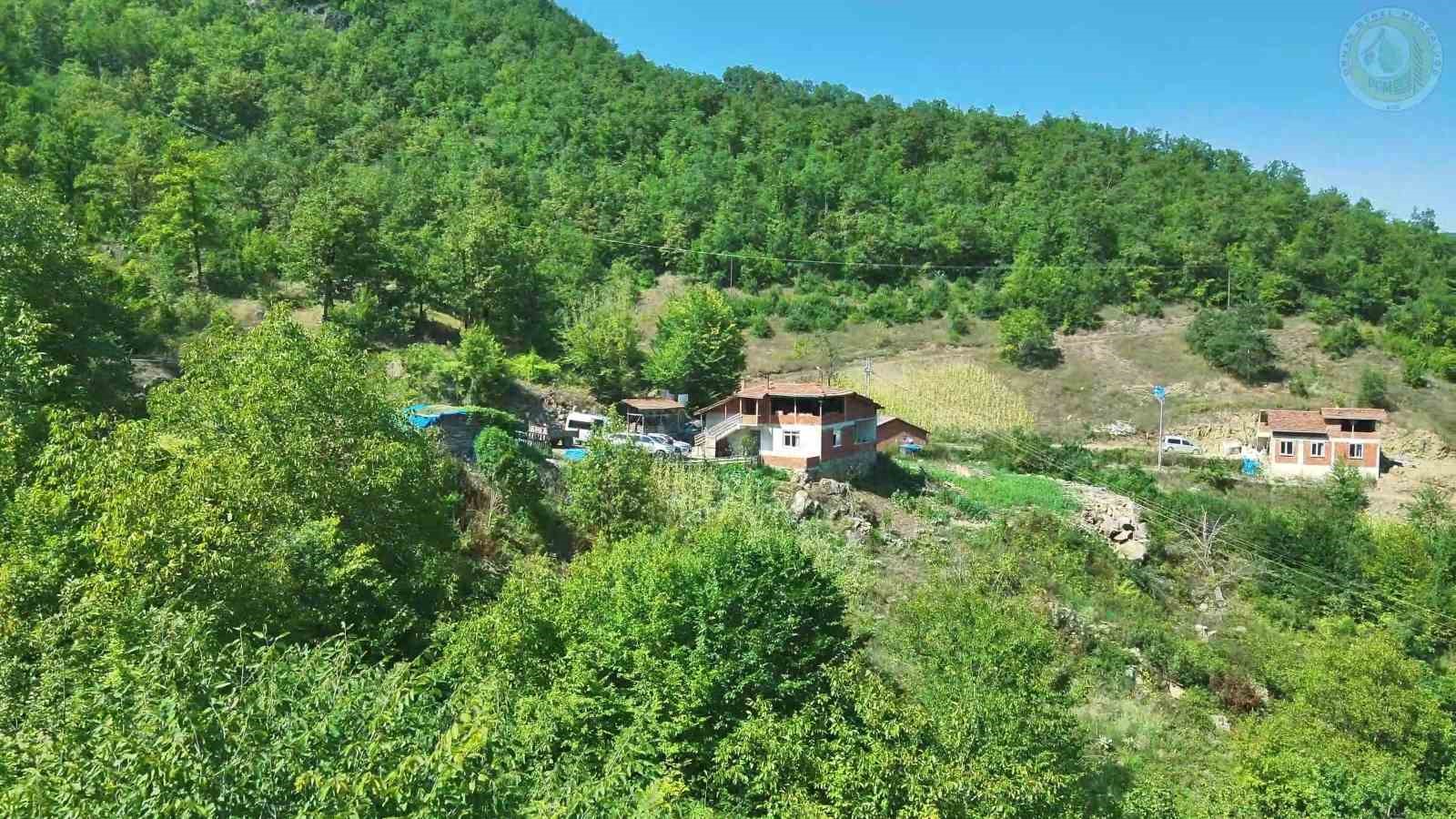 Köyüne dönen vatandaşa Orköy’den traktör desteği