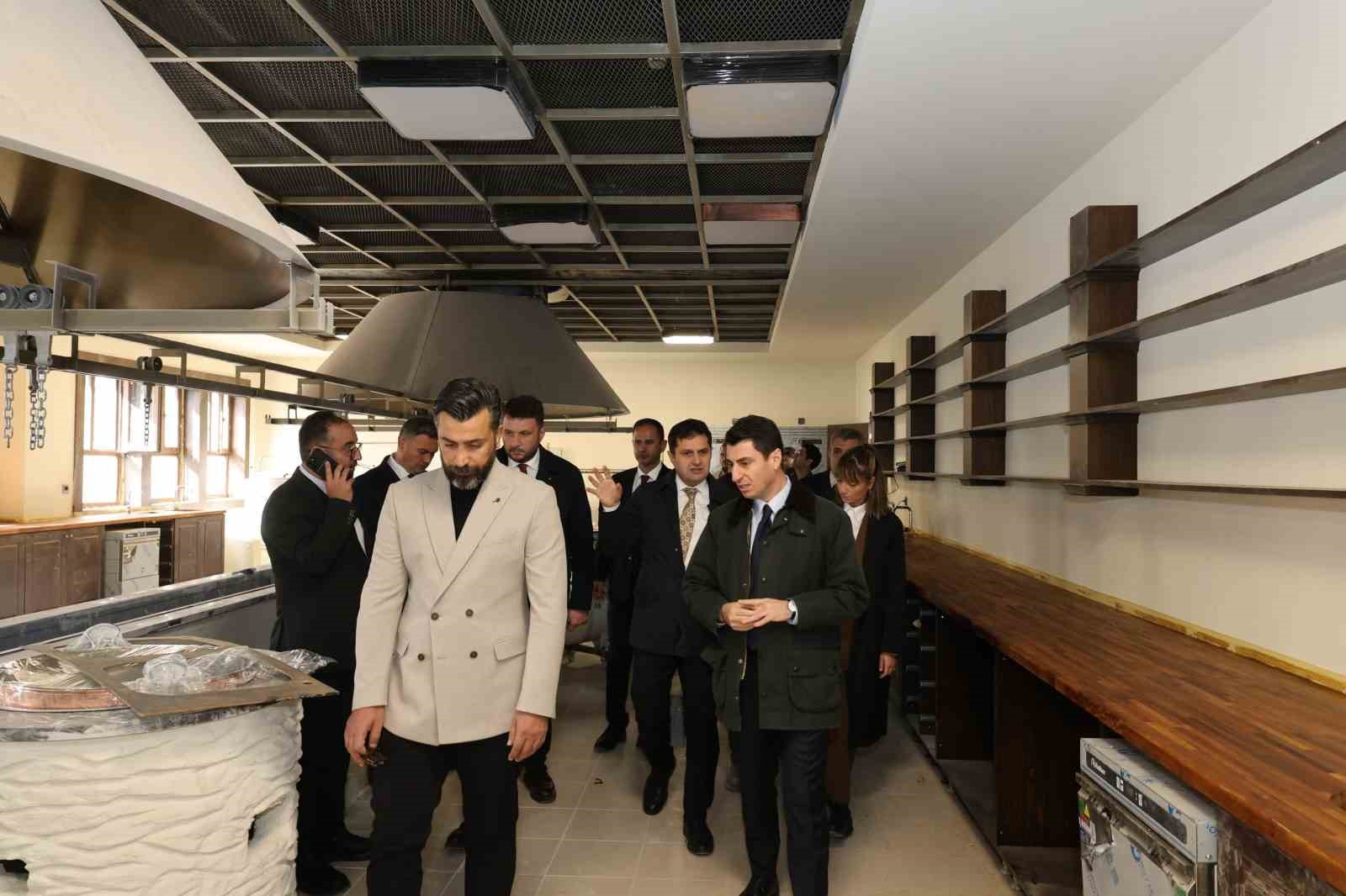 Erzurum’da geleceğin şeflerini yetiştirecek Gastronomi Lisesi’nde açılış hazırlığı