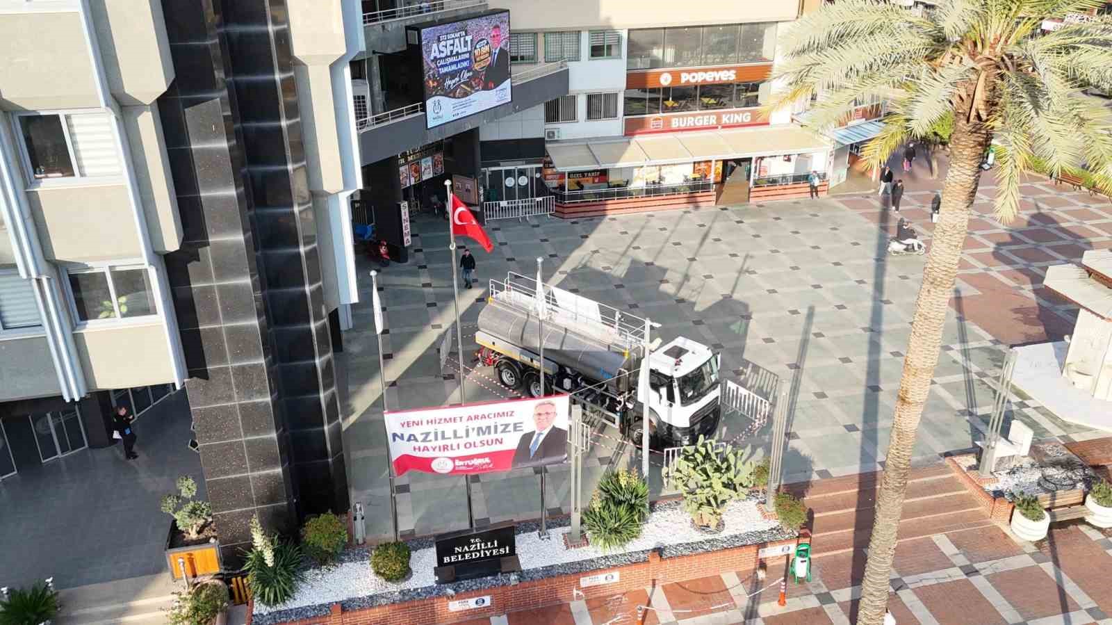 Başkan Tetik, Nazilli’ye 32’inci aracı kazandırdı