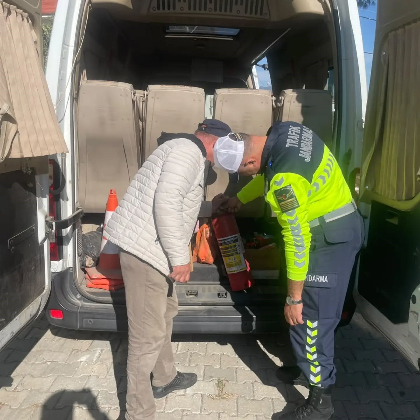 Kuyucak’ta öğrencilere trafik eğitimi verildi