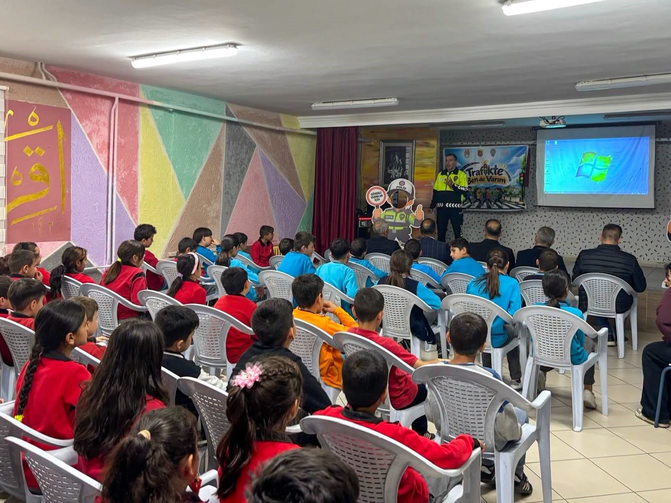 ‘Trafikte Ben de Varım’ projesi okullarda sürüyor