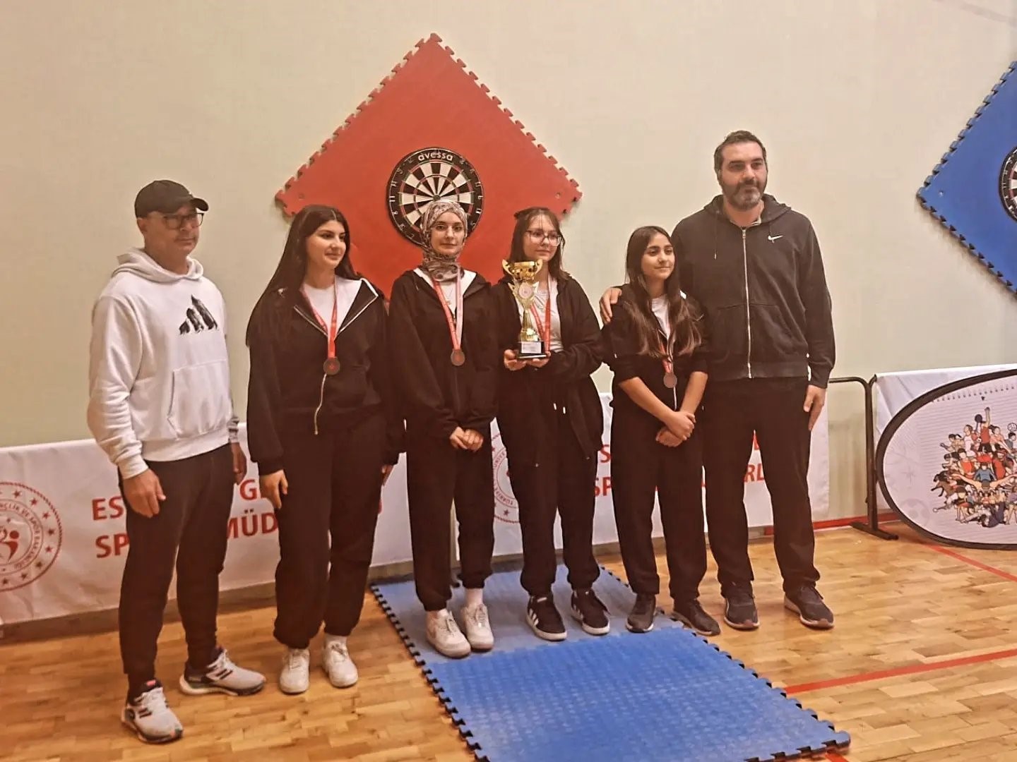 Okul sporları dart genç kız müsabakaları tamamlandı