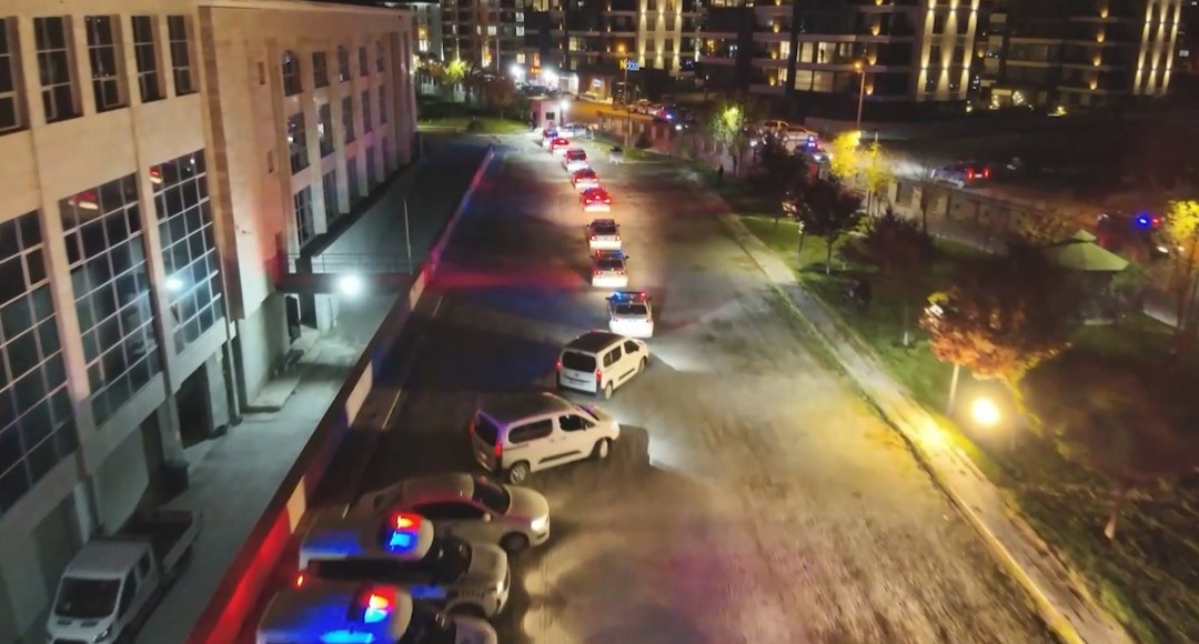 Kütahya merkezli 5 ilde yasa dışı bahis operasyonu: 76 gözaltı