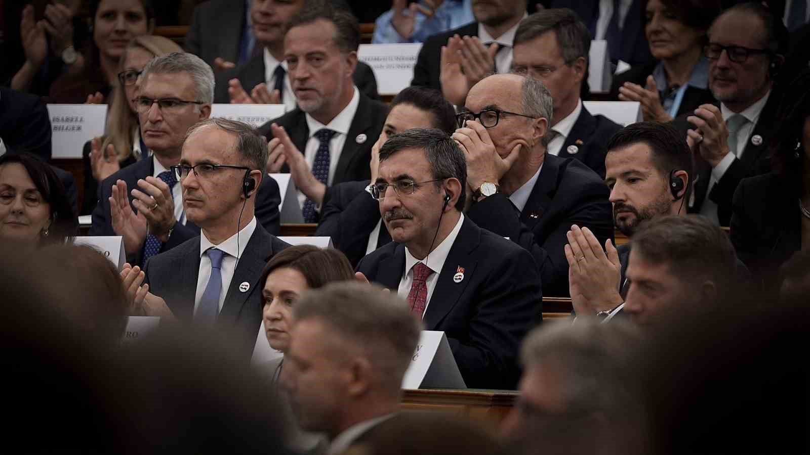 Cumhurbaşkanı Yardımcısı Yılmaz, 1956 Macar Devrimi ve Bağımsızlık Savaşı’nı anma etkinliklerine katıldı