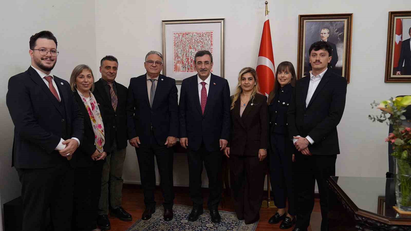 Cumhurbaşkanı Yardımcısı Yılmaz, 1956 Macar Devrimi ve Bağımsızlık Savaşı’nı anma etkinliklerine katıldı