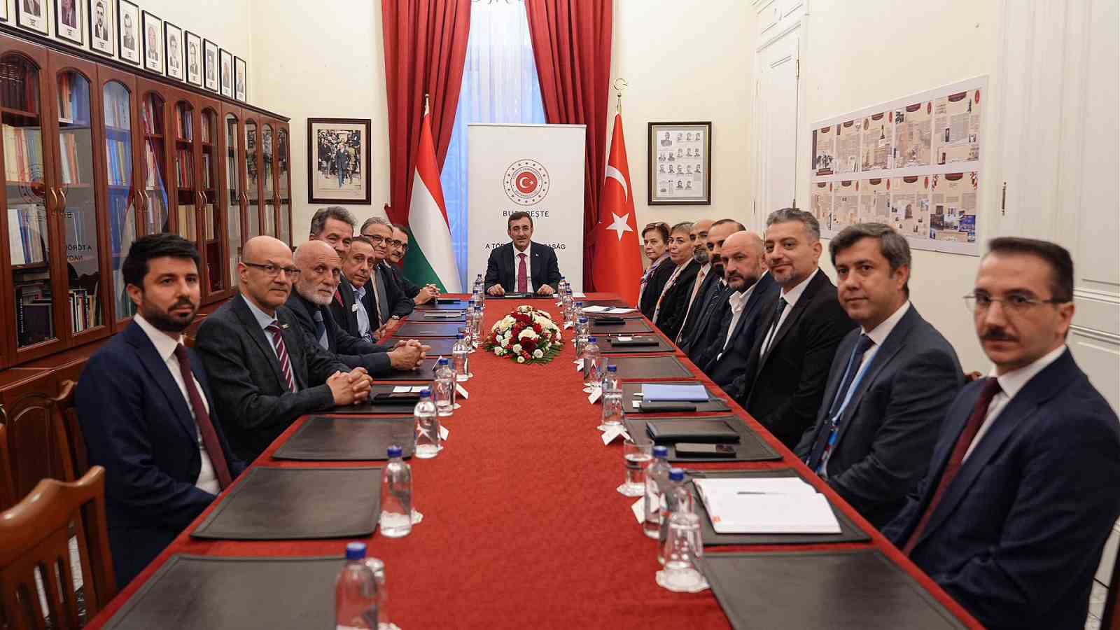 Cumhurbaşkanı Yardımcısı Yılmaz, 1956 Macar Devrimi ve Bağımsızlık Savaşı’nı anma etkinliklerine katıldı