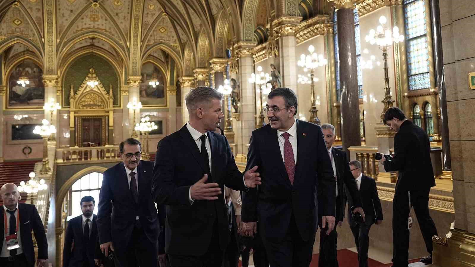 Cumhurbaşkanı Yardımcısı Yılmaz, 1956 Macar Devrimi ve Bağımsızlık Savaşı’nı anma etkinliklerine katıldı
