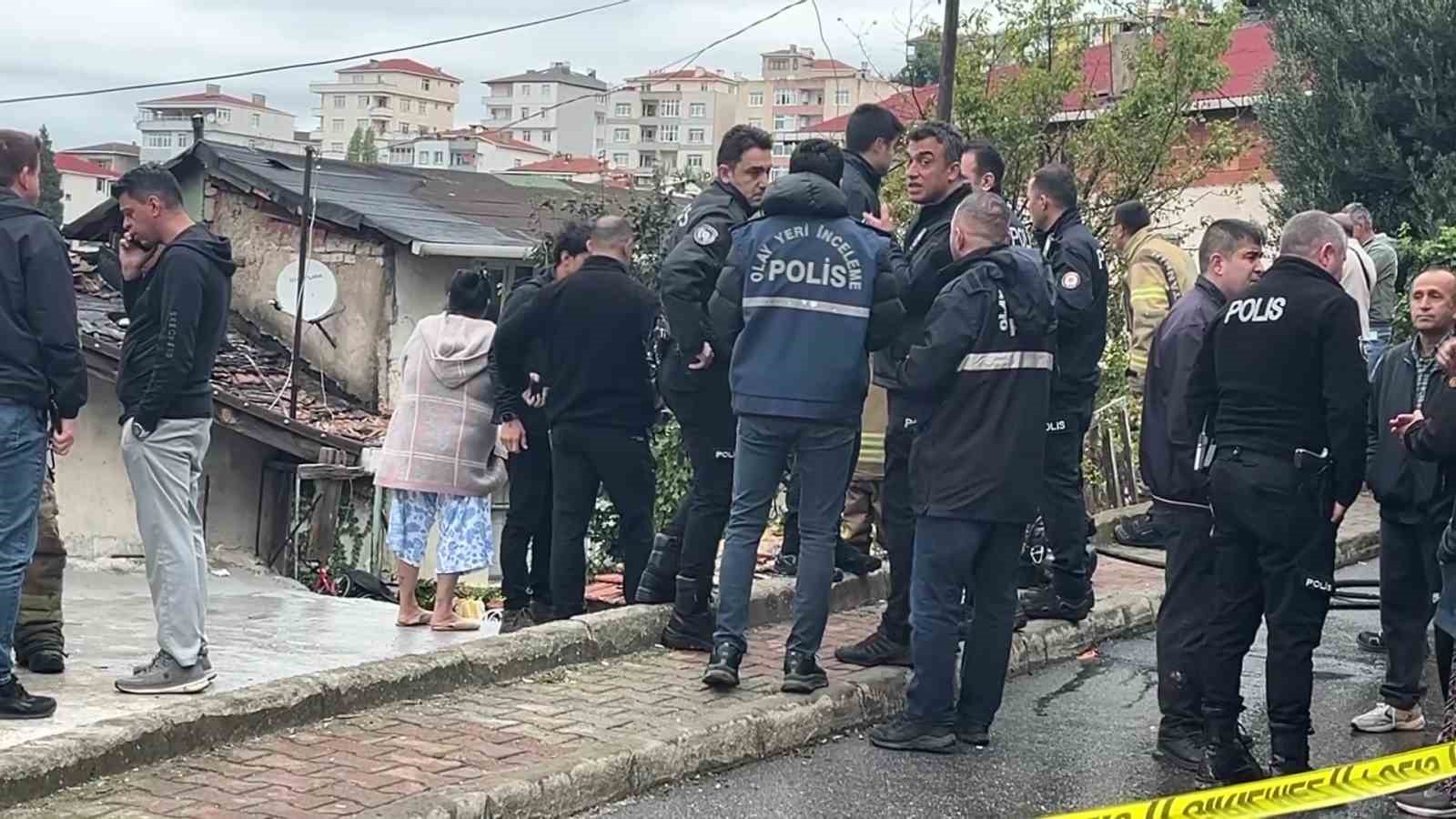 Maltepe’de gecekondu yangını: 12 yaşındaki çocuk hayatını kaybetti