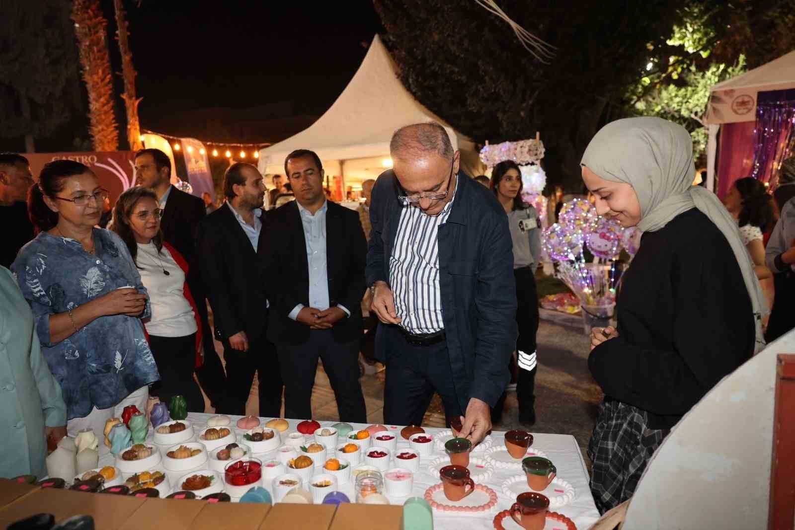Gastro Antakya Festivali’ne vatandaşlardan yoğun ilgi