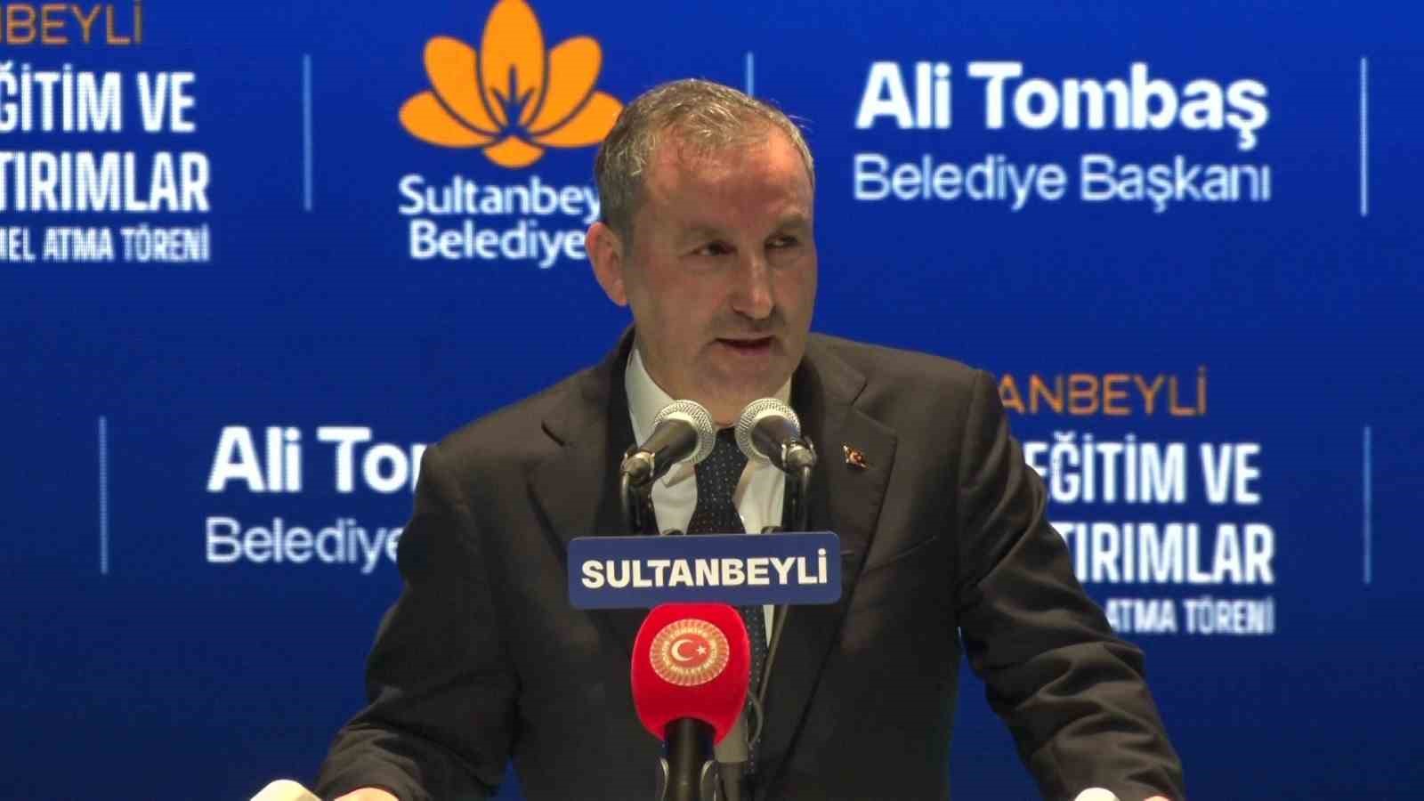 Sultanbeyli Belediye Başkanı Tombaş: "Sultanbeyli’mizi her alanda daha ileri taşımaya kararlıyız"
