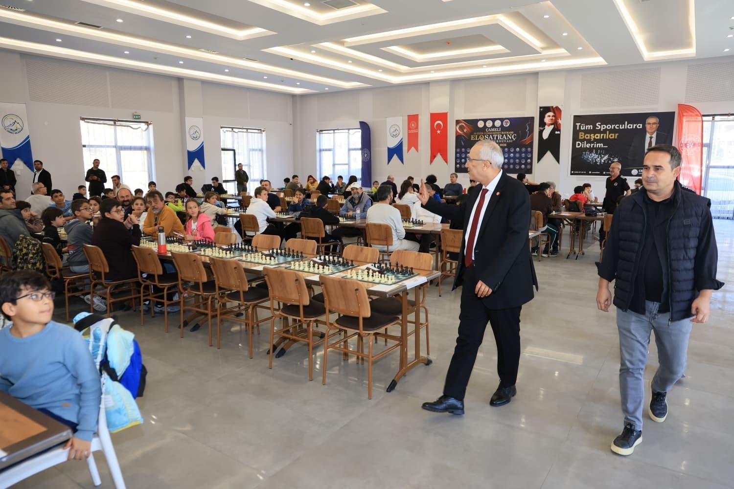 Çameli’de 29 Ekim Cumhuriyet Bayramı ELO Satranç Turnuvası başladı