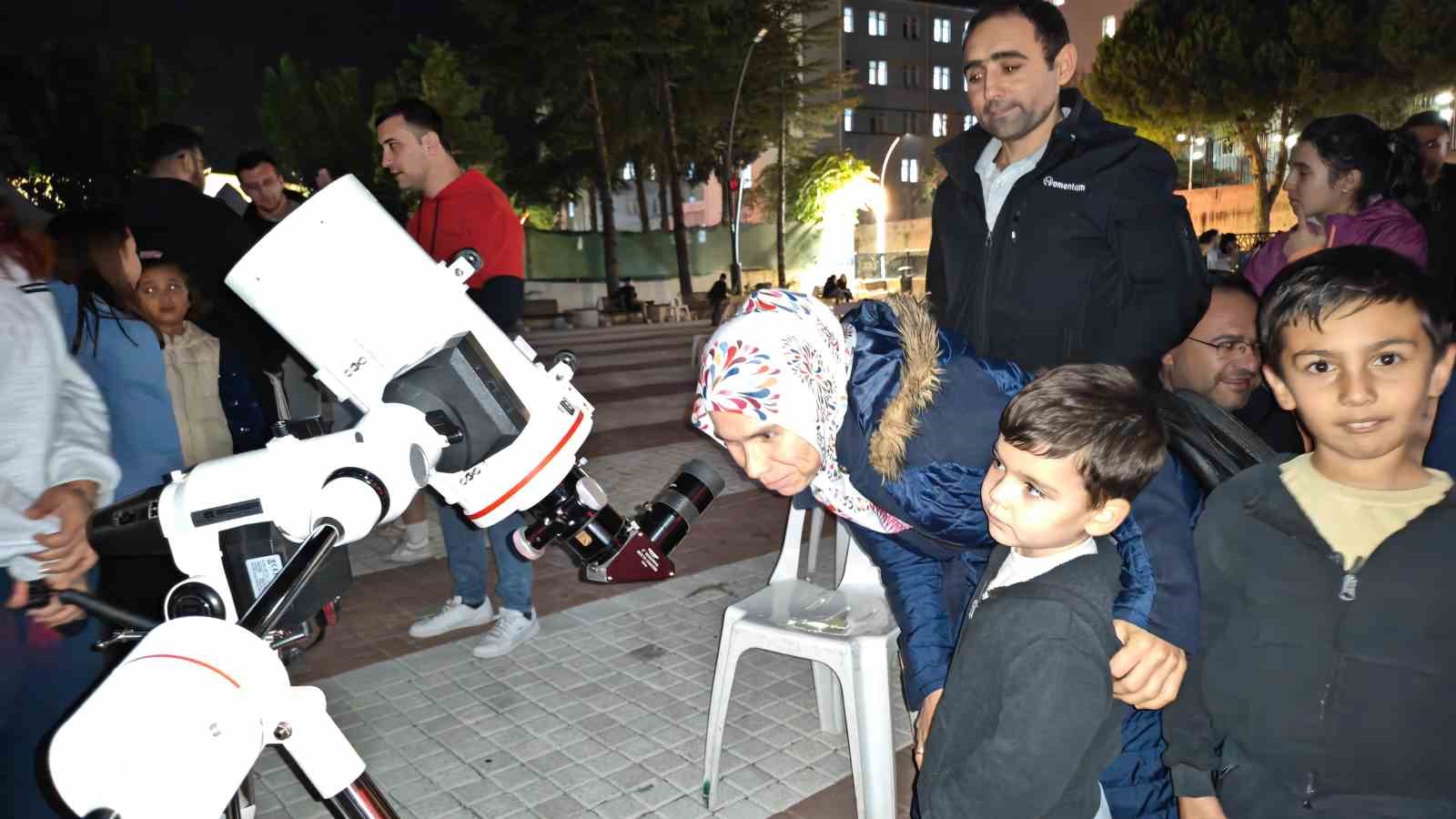 Demirci’de bilim rüzgarı