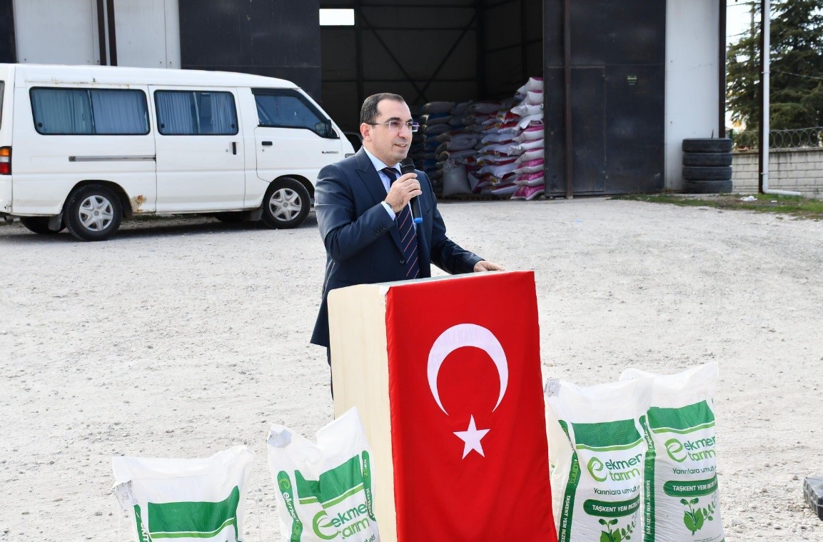 8 Bin 350 kilogram yem bezelyesi tohumu hibe edildi