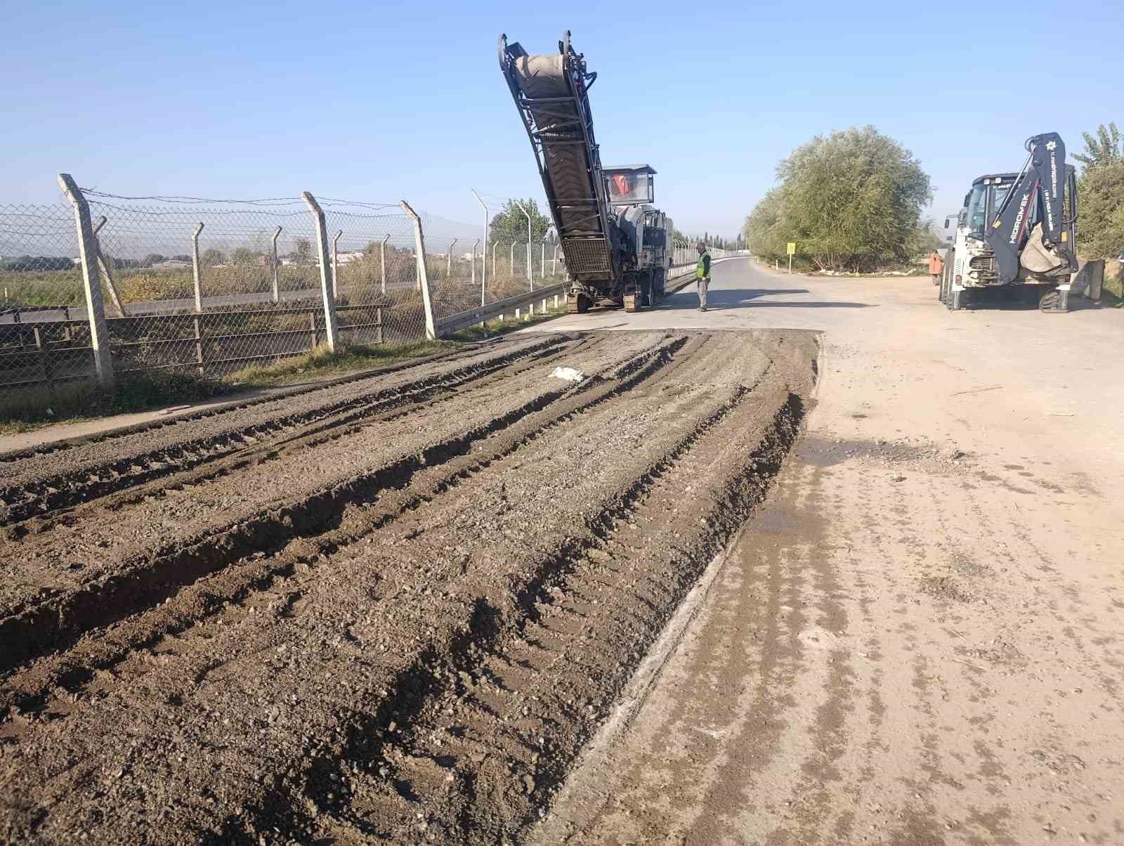Aydın Büyükşehir Belediyesi kentin dört bir yanında çalışmalarını sürdürüyor
