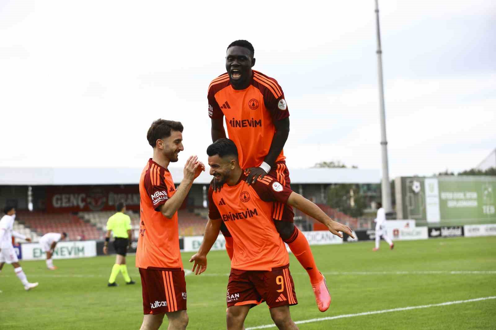 Trendyol 1. Lig: Ümraniyespor: 4 - Sivasspor: 0
