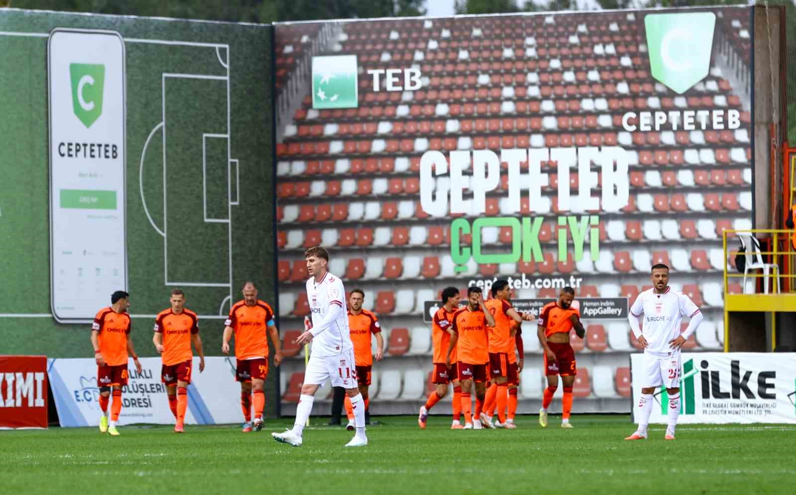 Trendyol 1. Lig: Ümraniyespor: 4 - Sivasspor: 0