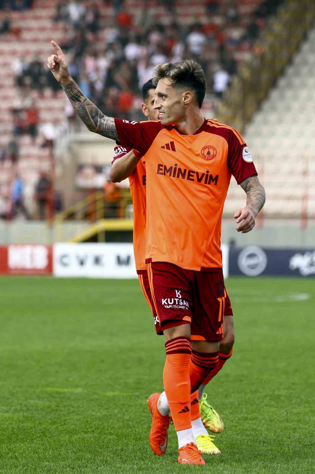 Trendyol 1. Lig: Ümraniyespor: 4 - Sivasspor: 0