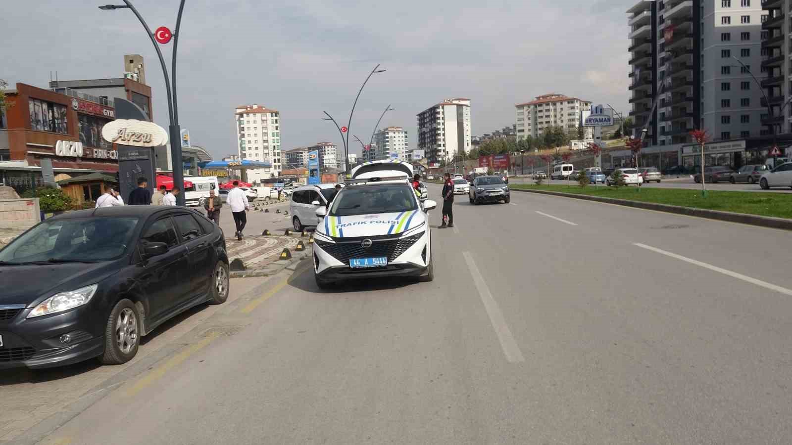 Malatya’da otomobilin çarptığı yaşlı adam hayatını kaybetti