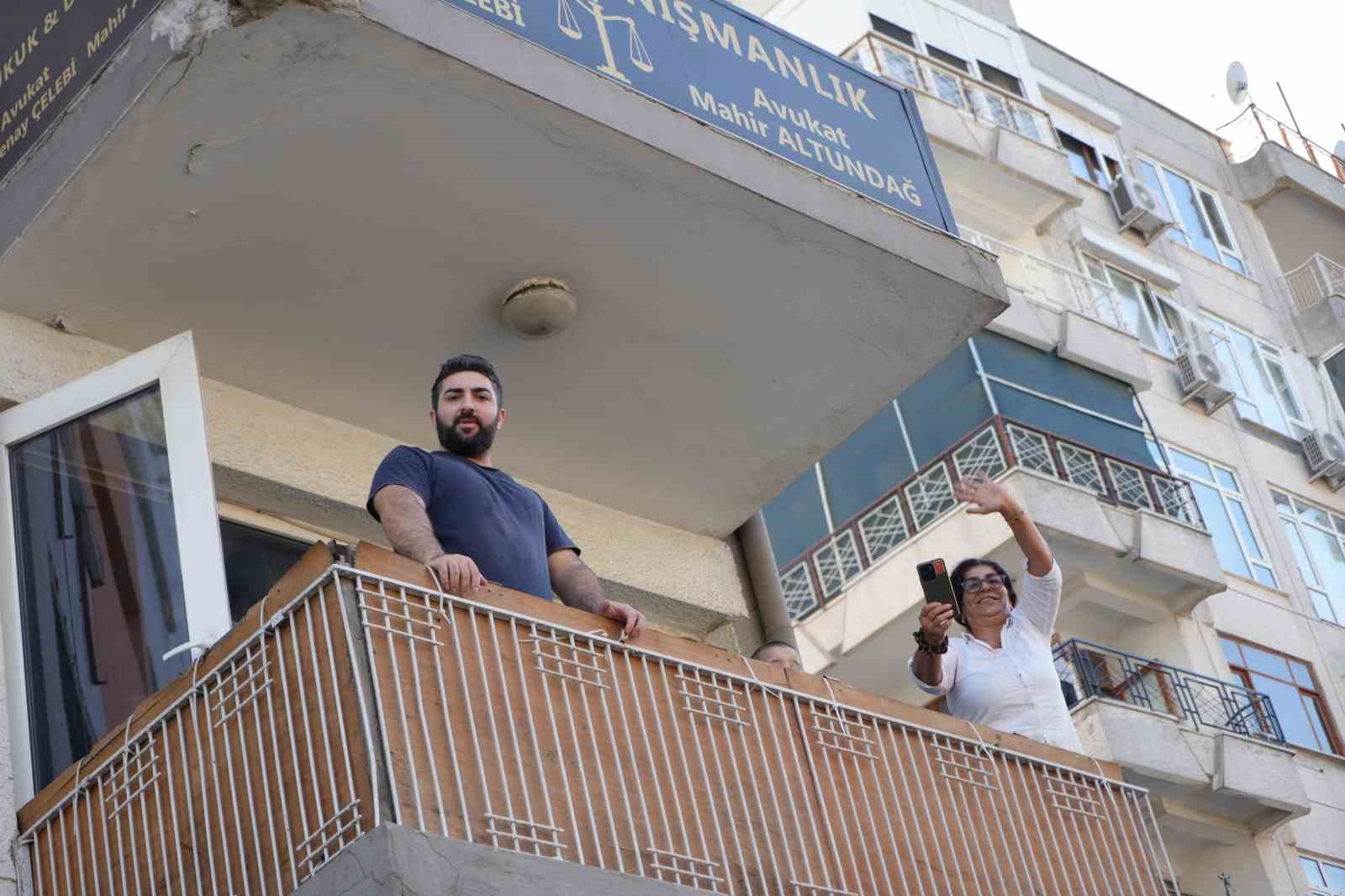 "63. Uluslararası Antalya Altın Portakal Film Festivali" kortejine yoğun ilgi