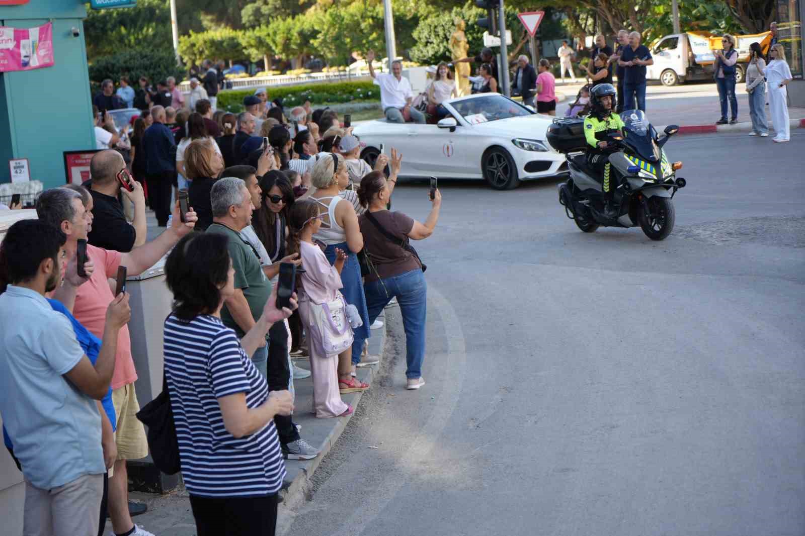 "63. Uluslararası Antalya Altın Portakal Film Festivali" kortejine yoğun ilgi