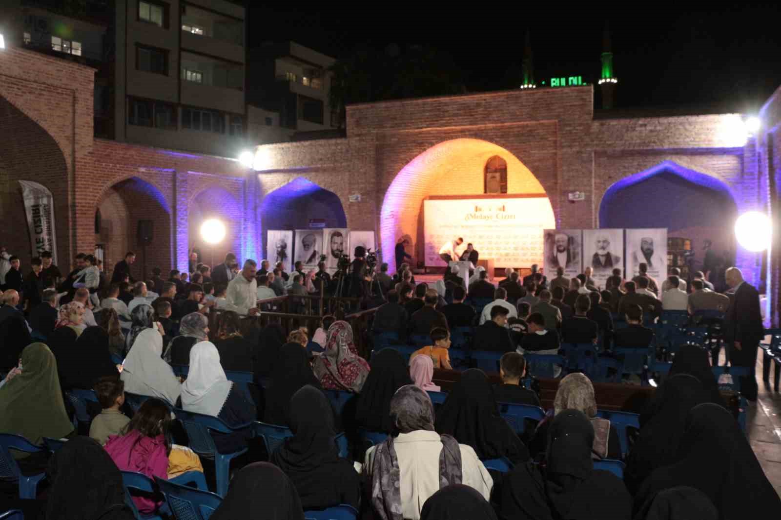 Cizre’de Melayê Cizîrî Anma Programı kaside şöleniyle sona erdi